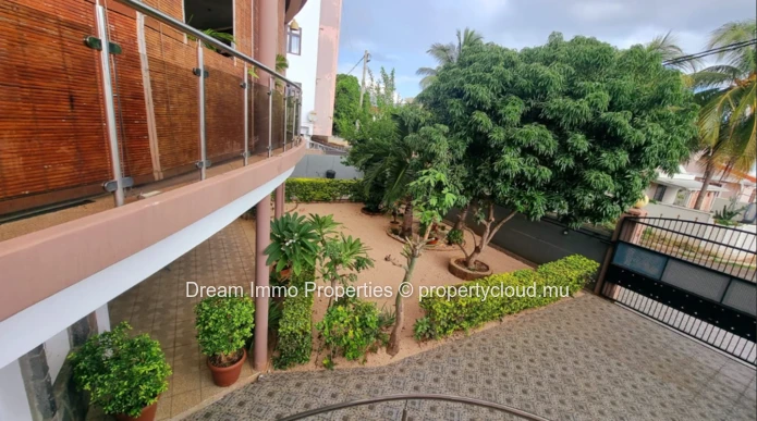 Spacious Family Villa Close To The Sea In The Heart Of Flic En Flac – Mauritius