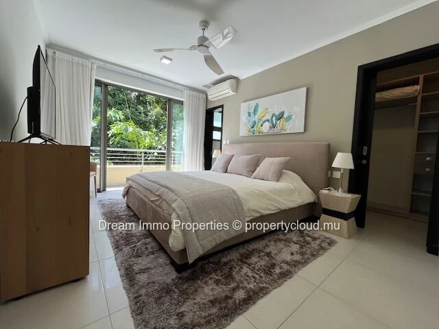 Somptueux Appartement 2 Chambres Pieds Dans L’Eau À Tamarin – Ile Maurice