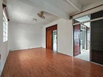 7 Bedroom Villa