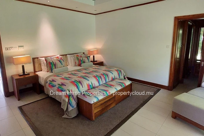 Beautiful Villa With Mountain & Sea View At Anahita In Beau Champ - Mauritius
