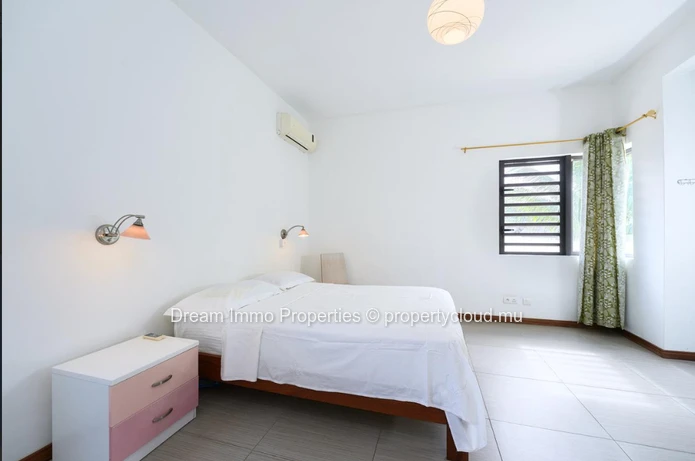 Face Mer ! Superbe Villa 4 Chambres Avec Vue Mer & Montagne A Belle Mare - Ile Maurice
