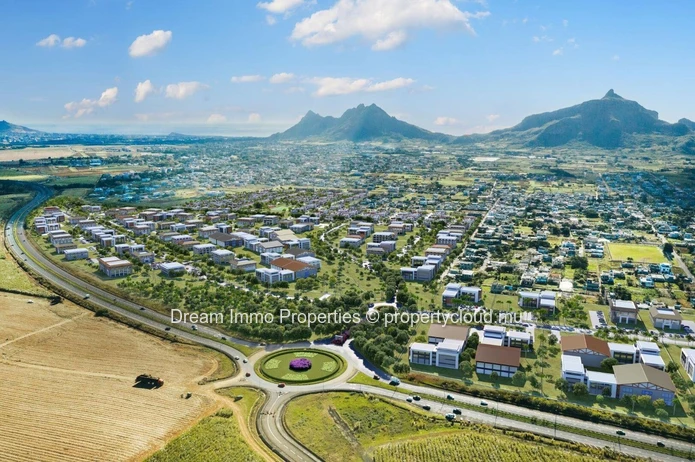 Huge Land For Villa Or Real Estate Development In Smart City L'avenir - Mauritius