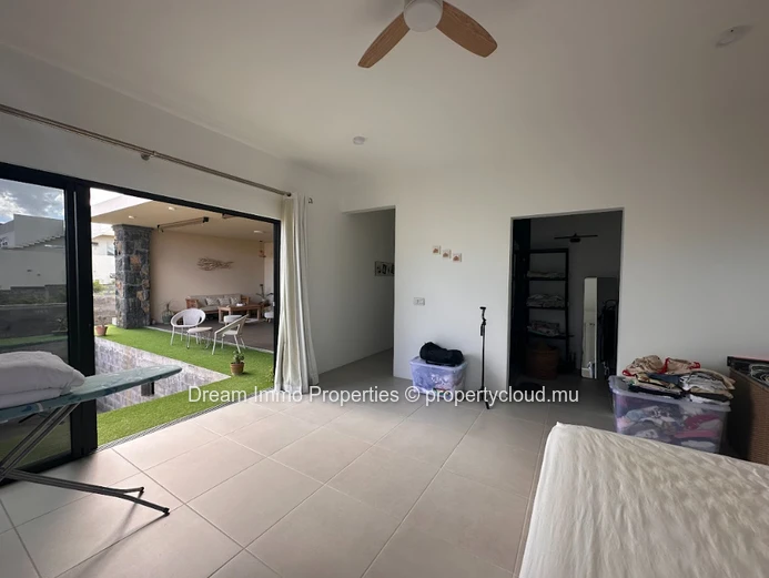 Great Opportunity! 2-Bedroom Villa In Jardin D’Anna Residence In Flic En Flac – Mauritius