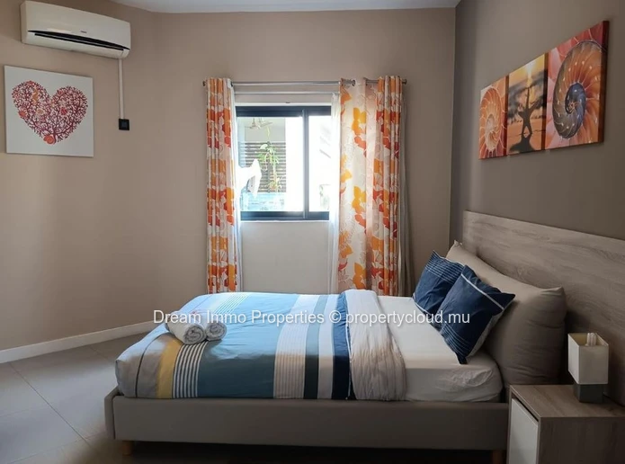 Beachfront! Somptuous Sea View Resale Apartment In Flic En Flac – Mauritius