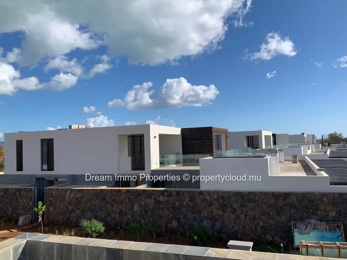 Sublim Ready Duplexes With Beach Access - Stunning Lagoon View In Riviere Noire – Mauritius
