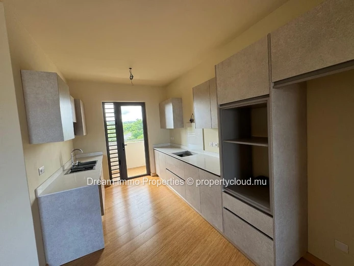 Penthouse Neuf Acces Toit Terrasse Prive Vue Mer & Montagne A Flic En Flac - Ile Maurice
