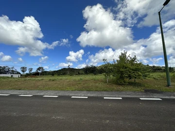 Land