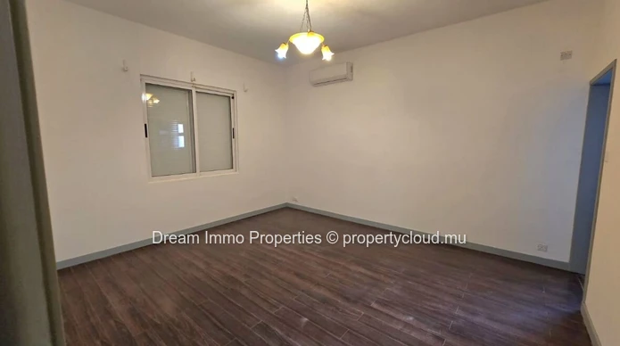 Superb 3-Bedroom Villa Close To The Beach In Flic En Flac – Mauritius