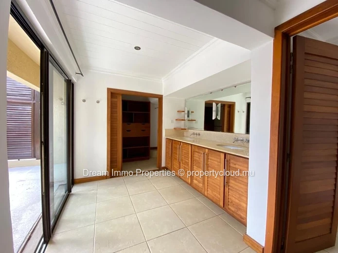 Elegant 3-Bedroom Villa In A Prestigious Residence In Pereybere – Mauritius