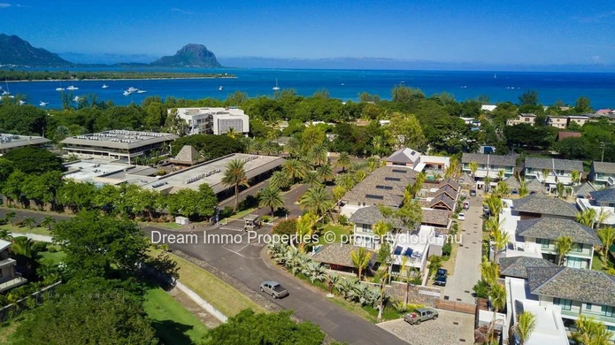Villa 3 Chambres Proche Mer Dans Un Resort A Riviere Noire - Ile Maurice