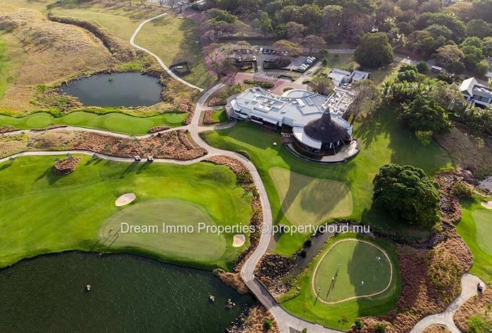 Stunning 2-Bedroom Apartment In A Golf Resort In Mont Choisy La Reserve - Mauritius