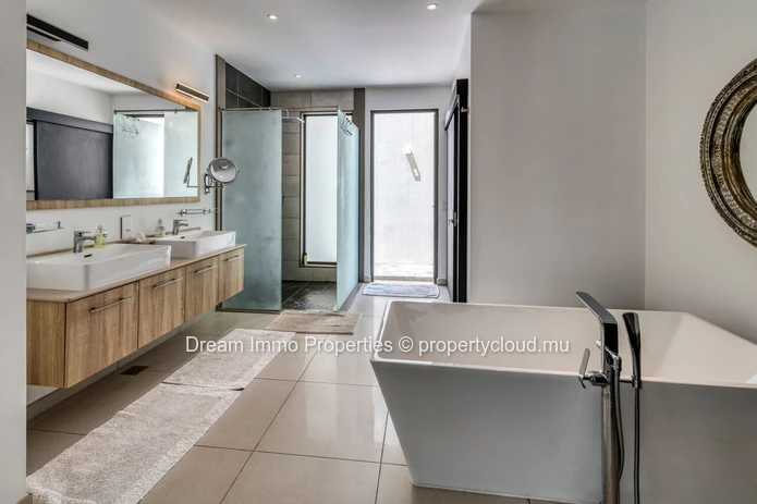 Prestigious 3-Bedroom Villa With Private Pool For Rent In Grand Baie – Mauritius