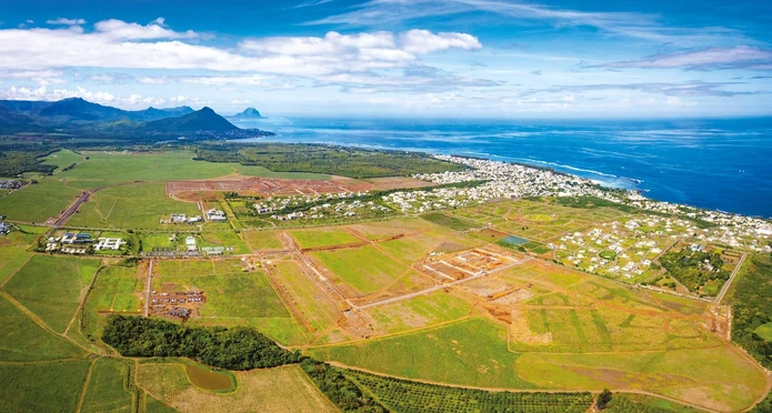 Sea & Mountain View Residential Land In Flic En Flac – Mauritius