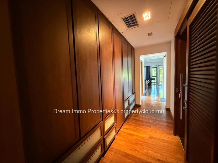 Elegant 4-Bedroom Villa With Beach Access In Bel Ombre - Mauritius