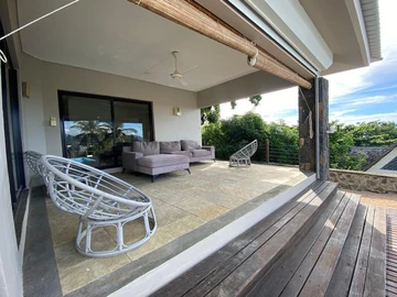5 Bedroom Villa