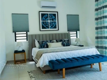 4 Bedroom Villa