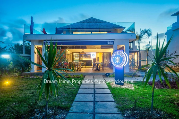 Luxury 4-Bedroom Villa 500 Meters From The Sea In The North Of Mauritius