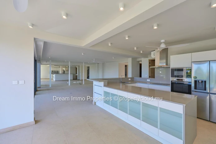 Sublime 4-Bedroom Duplex With Sea View In Pointe Aux Canonniers – Mauritius