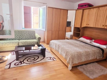 7 Bedroom Villa
