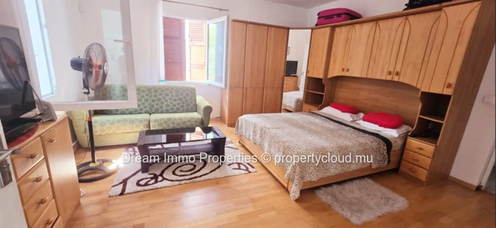 Spacious Family Villa Close To The Sea In The Heart Of Flic En Flac – Mauritius