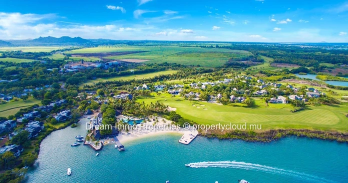 Beautiful And Huge Irs Lands For Sale In A Luxurious 5 * Resort On The East Of Mauritius