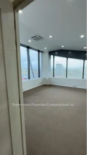 190 Sqm Office For Rent In The Center Of Ebene – Mauritius