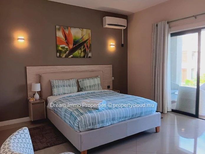 Beachfront! Somptuous Sea View Resale Apartment In Flic En Flac – Mauritius