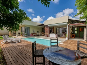 4 Bedroom Villa
