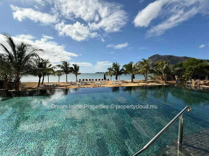Superb Apartments With Sea Or Mountain Views Within A Beachfront Residence - Mauritius
