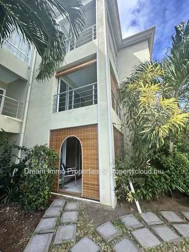 4-Bedroom Duplex Close To The Sea & Shops In La Mivoie, Tamarin - Mauritius 