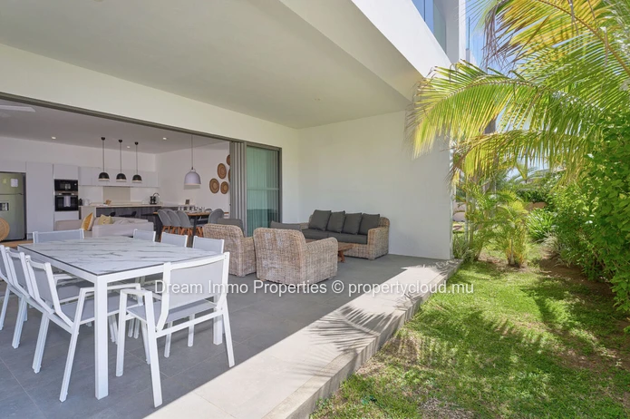 Élégant Appartement 3 Chambres Meublé Avec Accès Hotel À Grand Gaube - Ile Maurice