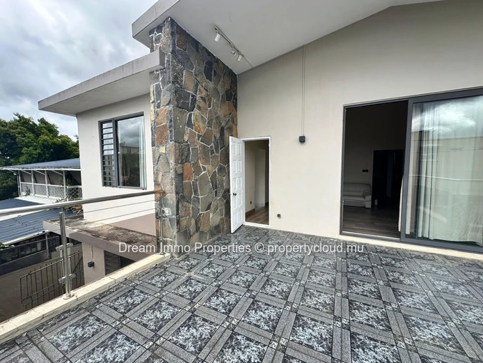 Great Opportunity! 2 Independent Houses Close To Amenities In Rose Belle – Mauritius