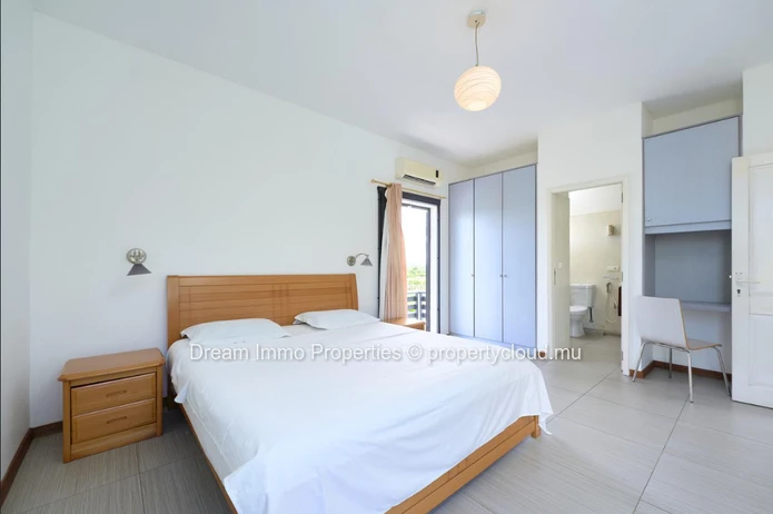 Face Mer ! Superbe Villa 4 Chambres Avec Vue Mer & Montagne A Belle Mare - Ile Maurice