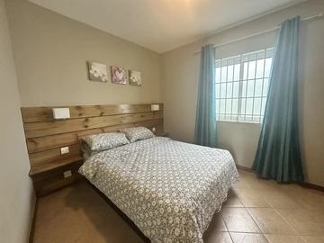 4 Bedroom Townhouse, Duplex