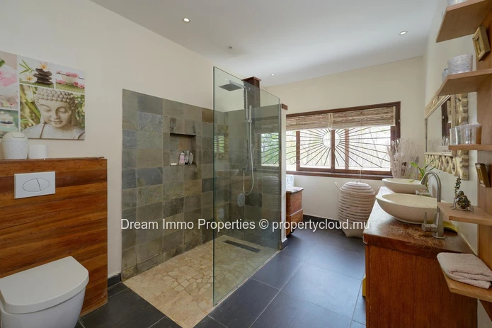 Resale Furnished 4-Bedroom Balinese-Style Villa In Pereybère – Mauritius
