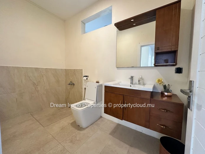 Great Opportunity! 2 Independent Houses Close To Amenities In Rose Belle – Mauritius