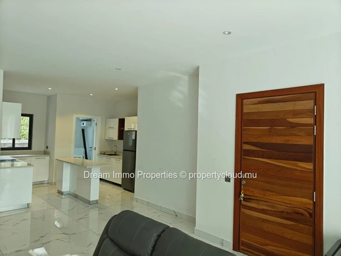 400M From The Sea! Modern Sea View Penthouse With Roof Terrace In Grand Baie – Mauritius