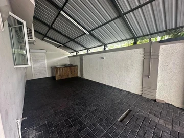 3 Bedroom Townhouse, Duplex