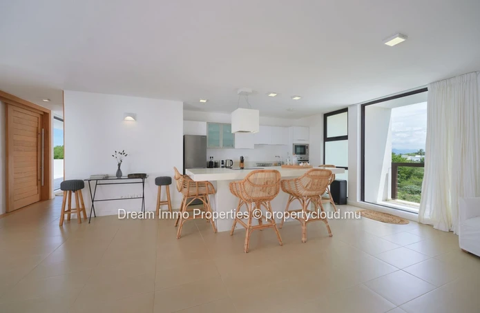 3-Bedroom Sea View Penthouse Just Steps From The Lagoon And Mont Choisy Golf Course – Mauritius
