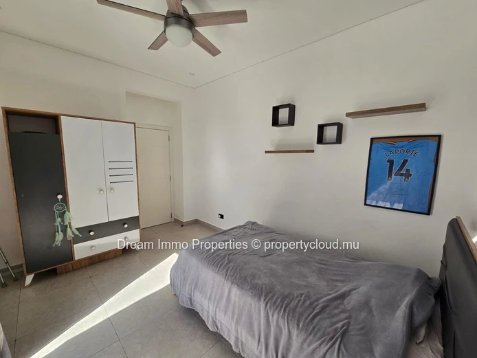Stunning 3-Bedroom Sea View Penthouse Only 5 Mins From Pereybere Beach - Mauritius