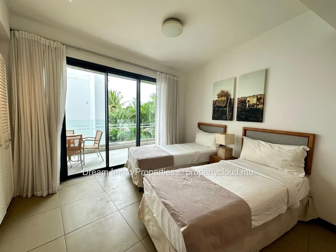 Beautiful 3-Bedroom Apartment In A Residence With Hotel & Golf In Azuri - Mauritius