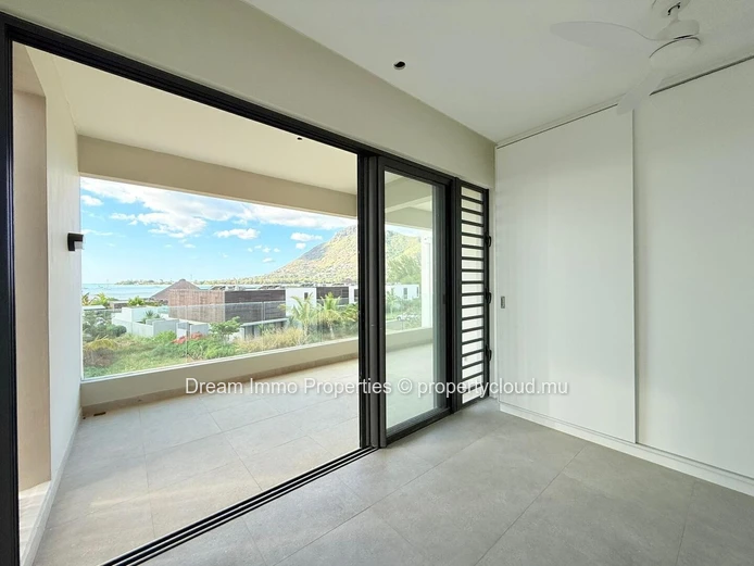Superb Apartments With Sea View Within A Beachfront Residence - Mauritius