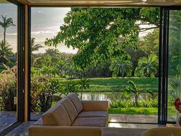 5 Bedroom Villa