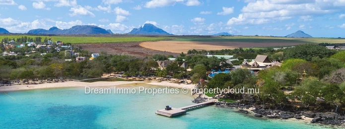 Walking Distance To The Beach! Residential Lands Very Close To The Sea In Albion – Mauritius