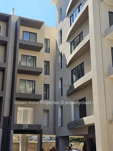 Modern Penthouses With Mountain View And Private Rooftop In Quatre Bornes – Mauritius