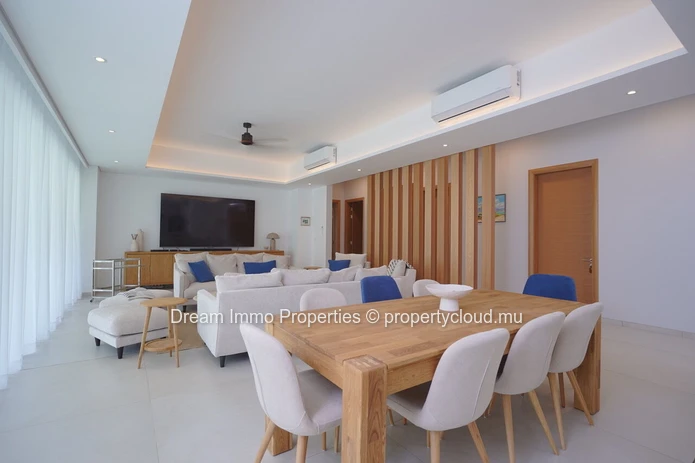 Prestigious 3-Bedroom Apartment In A Golf Course Within Mont Choisy Park - Mauritius