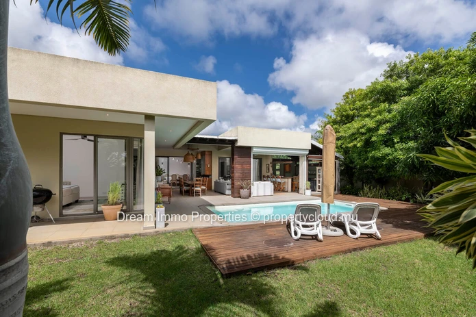 Prestigious 3-Bedroom Villa With Private Pool In Grand Baie – Mauritius