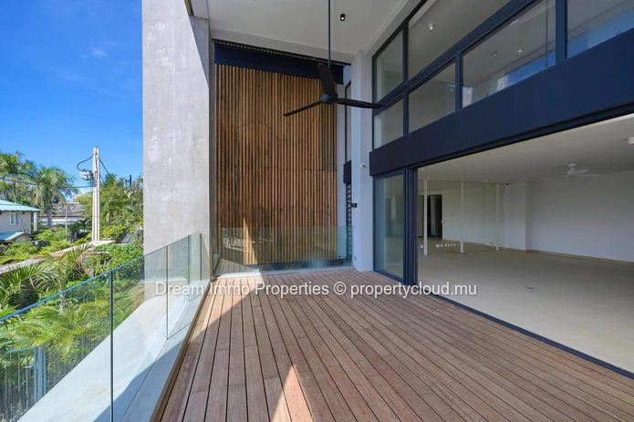 Sublime 4-Bedroom Duplex With Sea View In Pointe Aux Canonniers – Mauritius