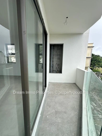 Superbe Appartement Construit De 2 Chambres A Tamarin – Ile Maurice