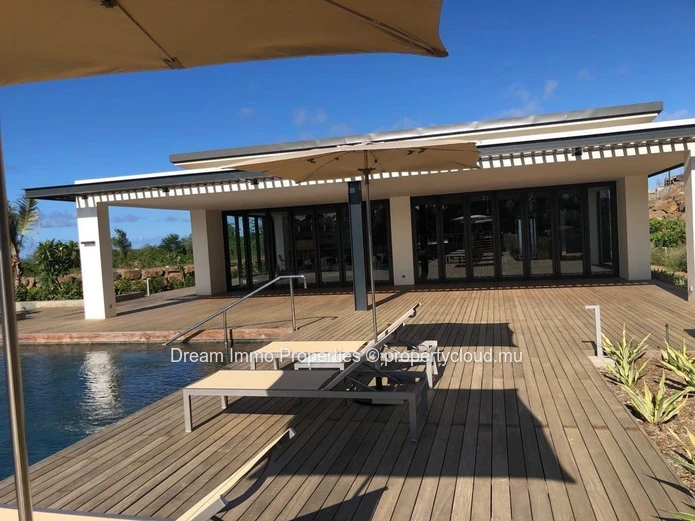 Beautiful Apartment Of 2 Bedrooms With Sea View In The North Of Mauritius